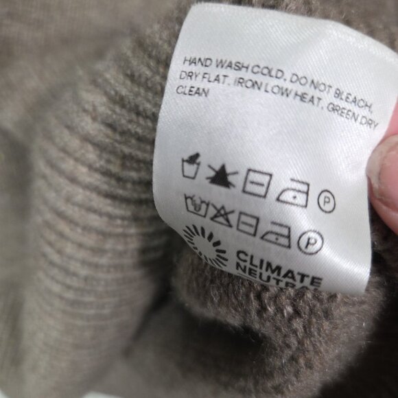 Reformation Garrett Cashmere Cropped Turtleneck Sweater Oatmeal Sz XS - Picture 12 of 12